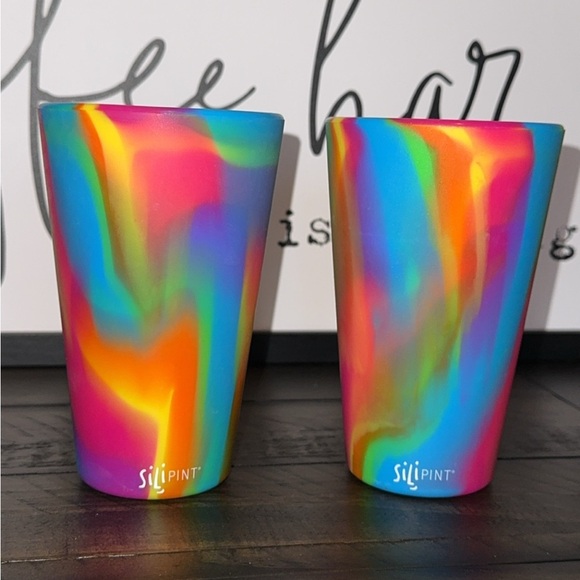SILIPINT Set of 2 Colorful Tie Dye Silicone 16oz Cups/Glasses - Picture 1 of 9
